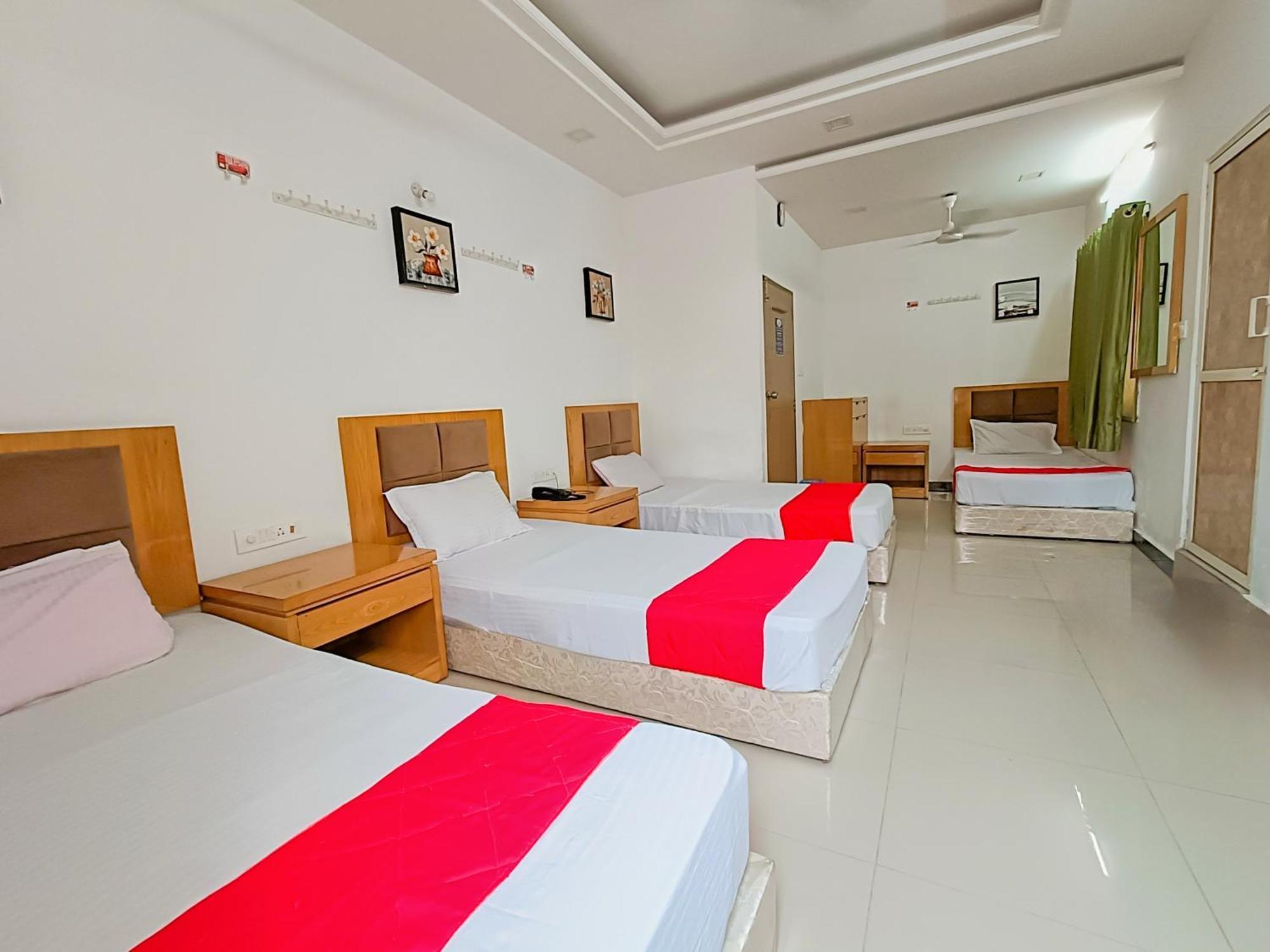 Stay Guru Usha Residency Bhudzs Kültér fotó