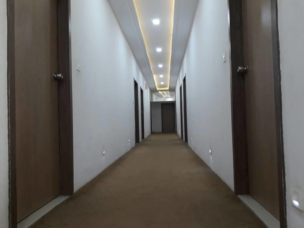 Stay Guru Usha Residency Bhudzs Kültér fotó